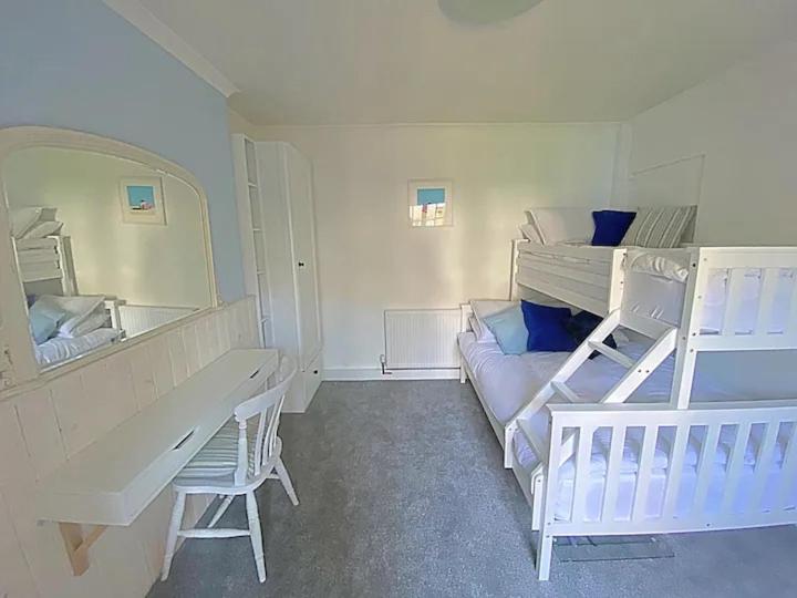 The Retreat @ The Old Smithy, Colebrook Village Plymouth Extérieur photo