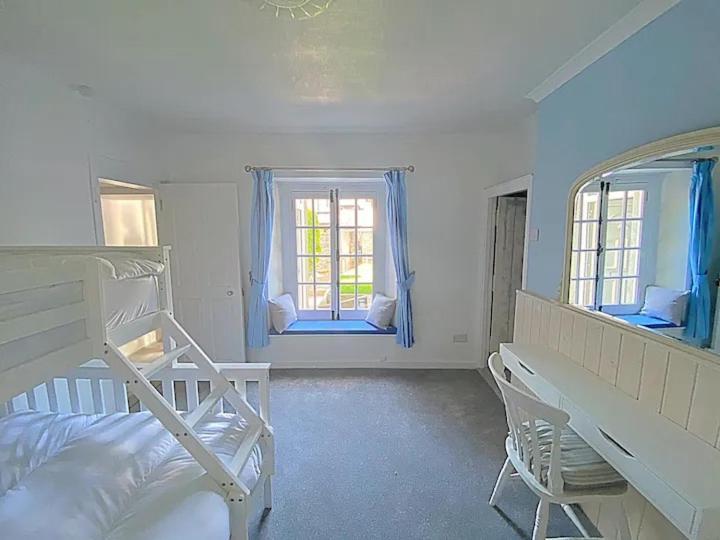 The Retreat @ The Old Smithy, Colebrook Village Plymouth Extérieur photo