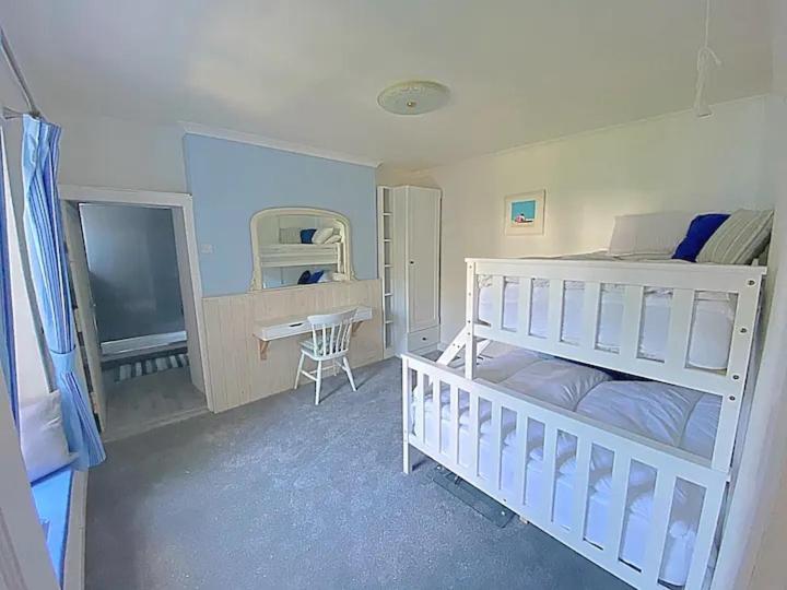 The Retreat @ The Old Smithy, Colebrook Village Plymouth Extérieur photo